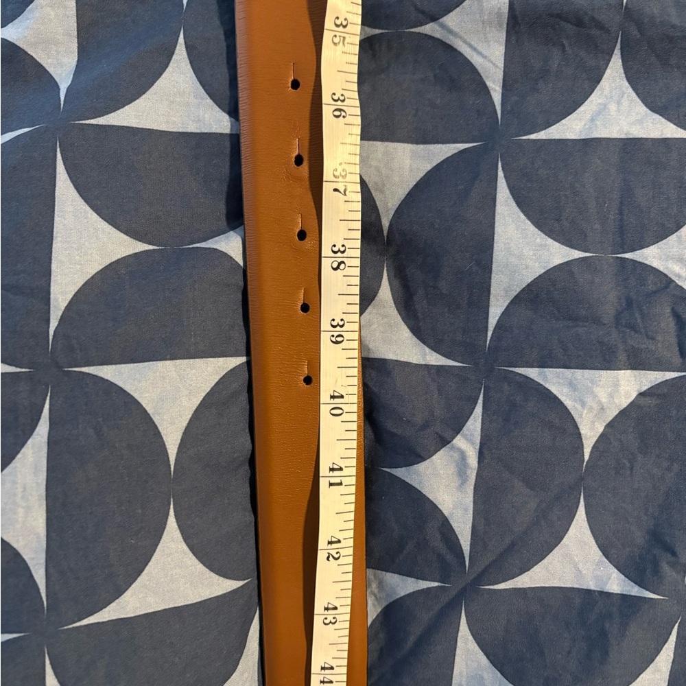 MaxMara Tan Leather Belt with Silver M Buckle - Picture 6 of 6